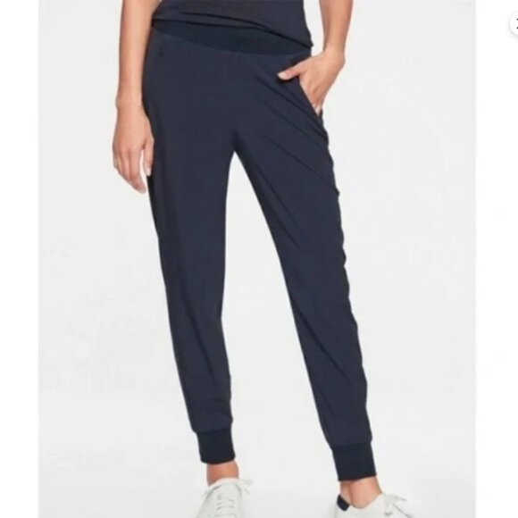 Athleta Pants - Athleta Soho Joggers Women's 4 Activewear Athleisure Navy Blue Zipper Pockets